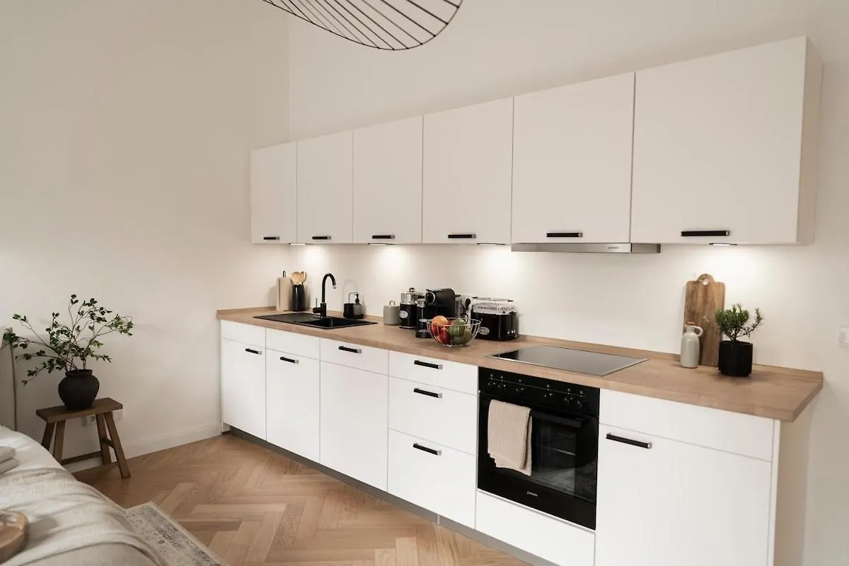 Design Apartment With Garden Berlin Niemcy