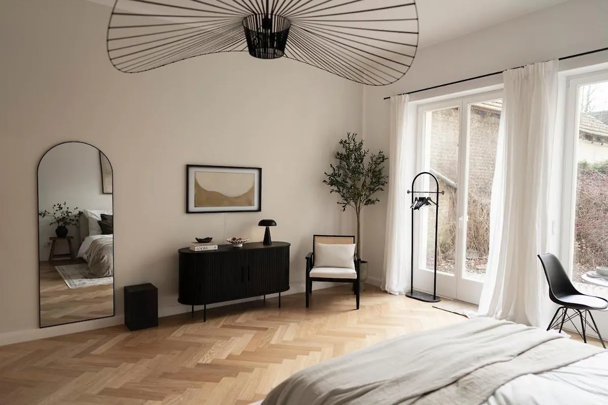 Design Apartment With Garden برلين 0*,